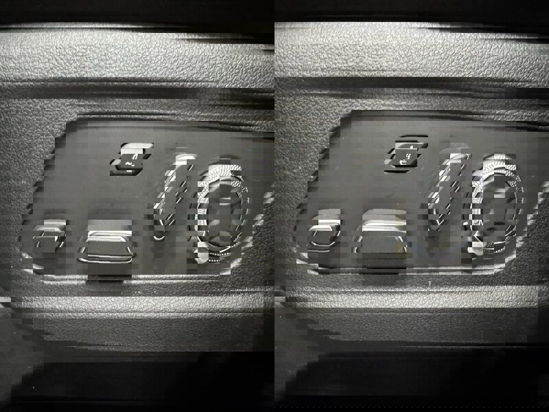 Used 2024 Hyundai Palisade Calligraphy image 14