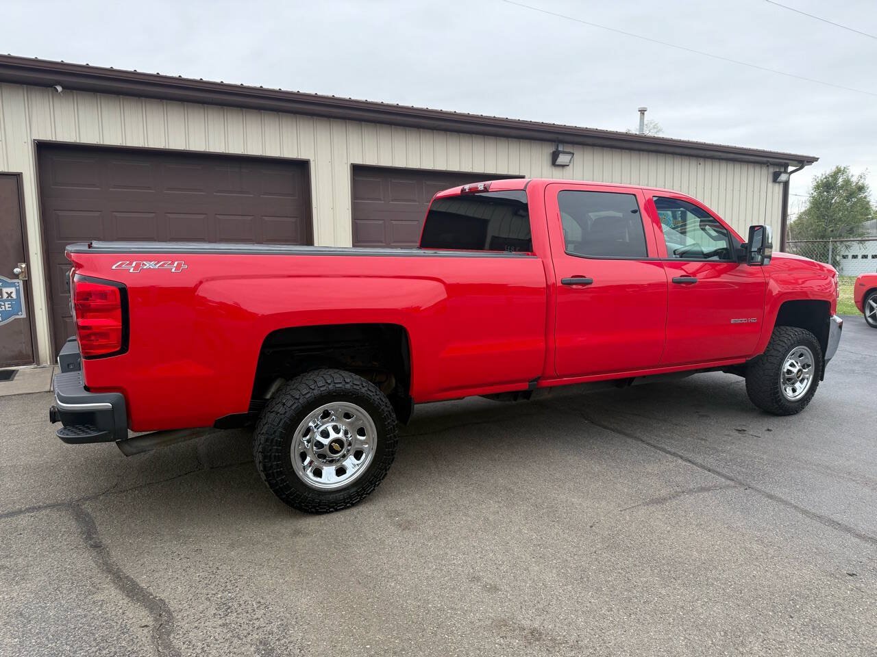 Used 2016 Chevrolet Silverado 2500 W/T w/ WT Convenience Package AWD/4WD image 11