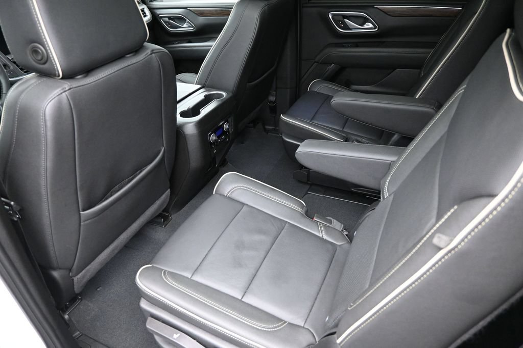 Used 2024 Chevrolet Tahoe Premier AWD/4WD image 28