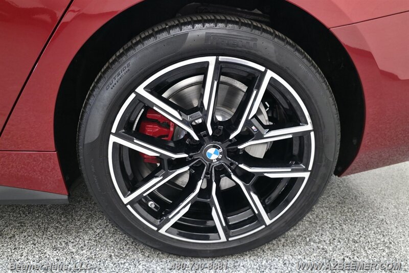 Used 2025 BMW i4 eDrive40 w/ M Sport Package RWD image 36