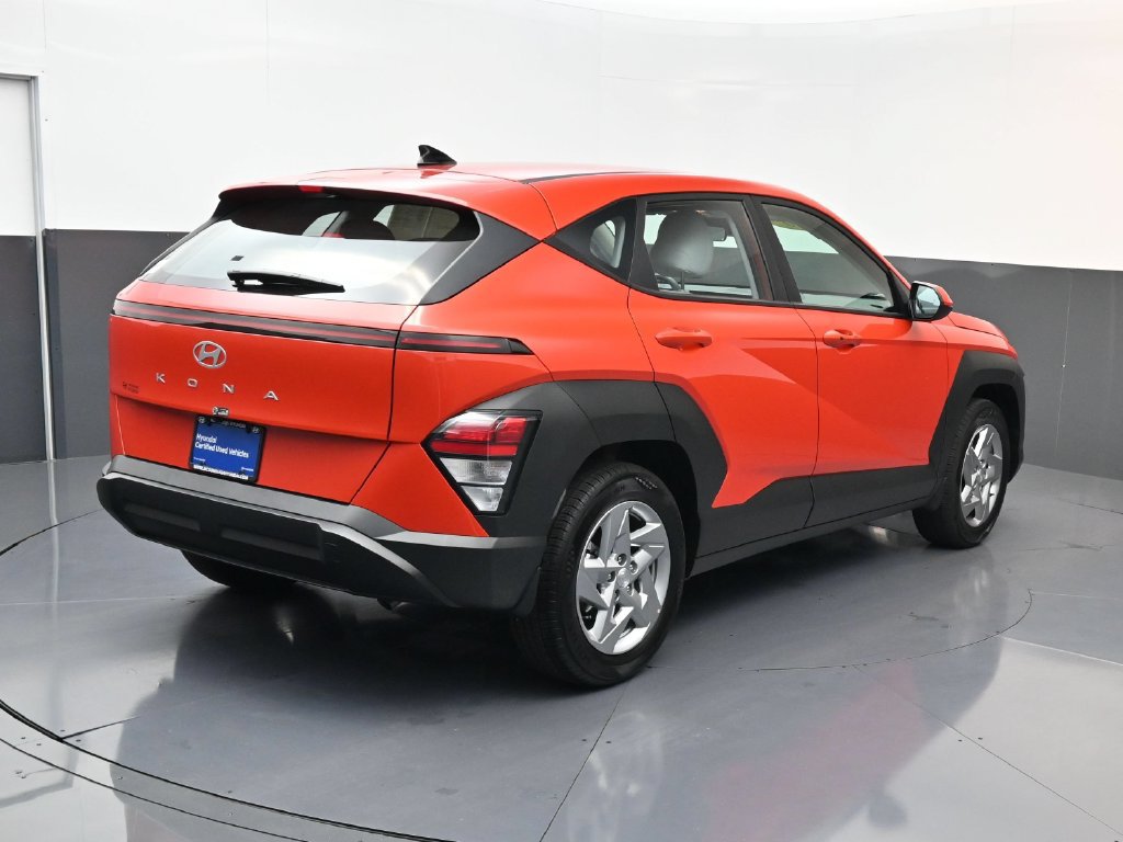 Certified 2026 Hyundai Kona SE FWD image 4