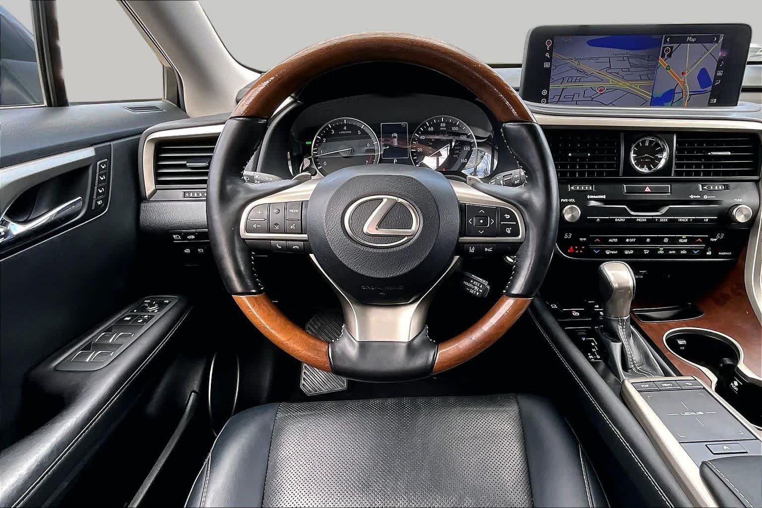 Used 2020 Lexus RX 350L FWD w/ Premium Package image 5
