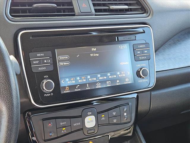 Used 2019 Nissan Leaf SV w/ SV Technology Package image 22