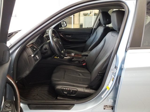 Used 2014 BMW 335i Sedan RWD image 12
