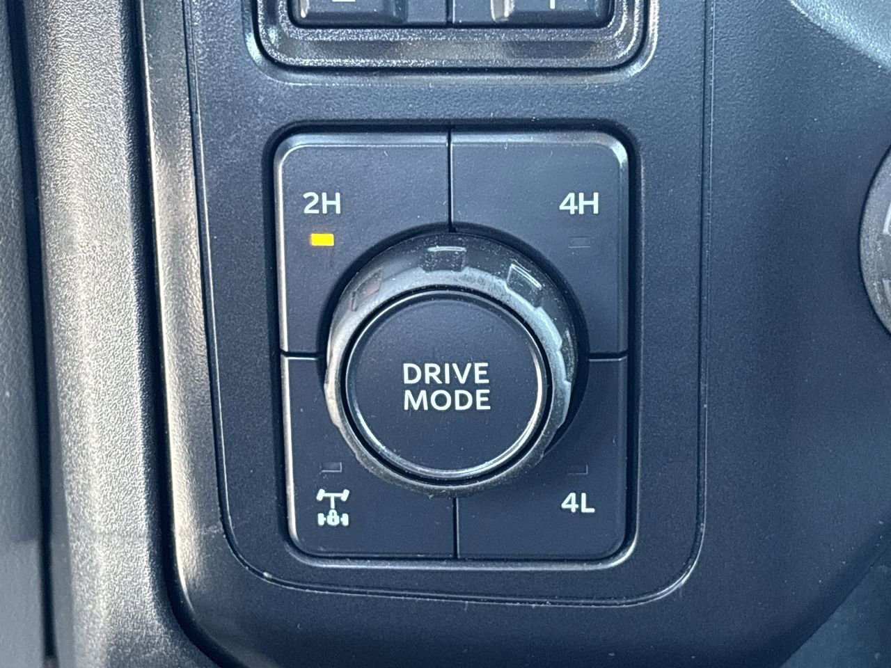 Used 2024 Ford F250 XLT w/ FX4 Off-Road Package image 22