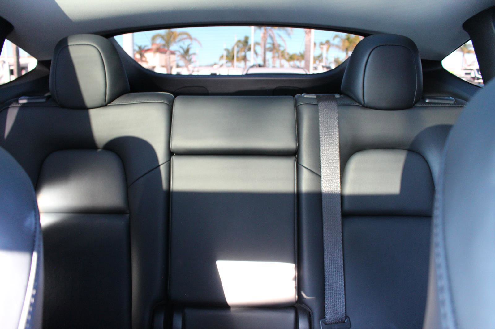 Used 2024 Tesla Model Y Long Range image 27