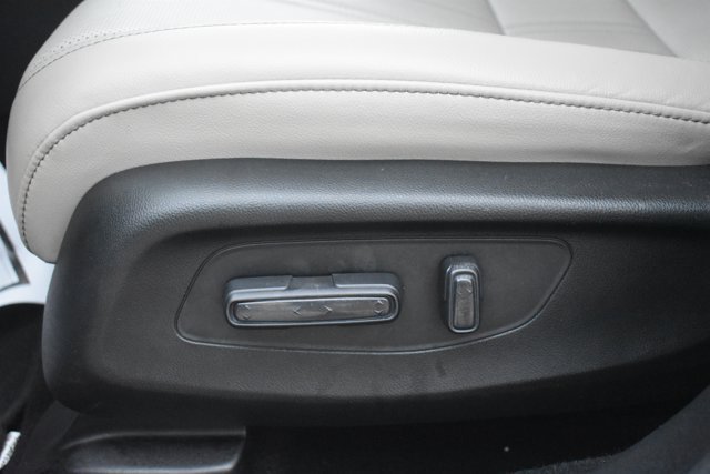 Used 2024 Honda HR-V EX-L image 13