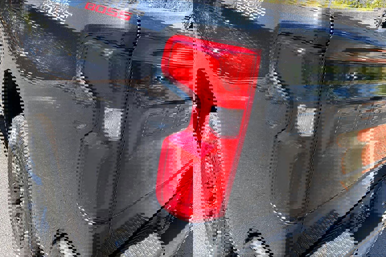 Used 2021 Chevrolet Silverado 1500 LT Trail Boss w/ Convenience Package II image 28