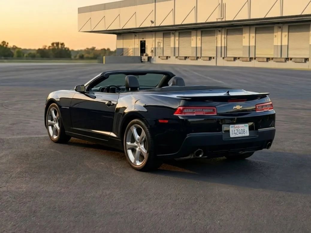 Used 2015 Chevrolet Camaro LT w/ RS Package RWD image 6