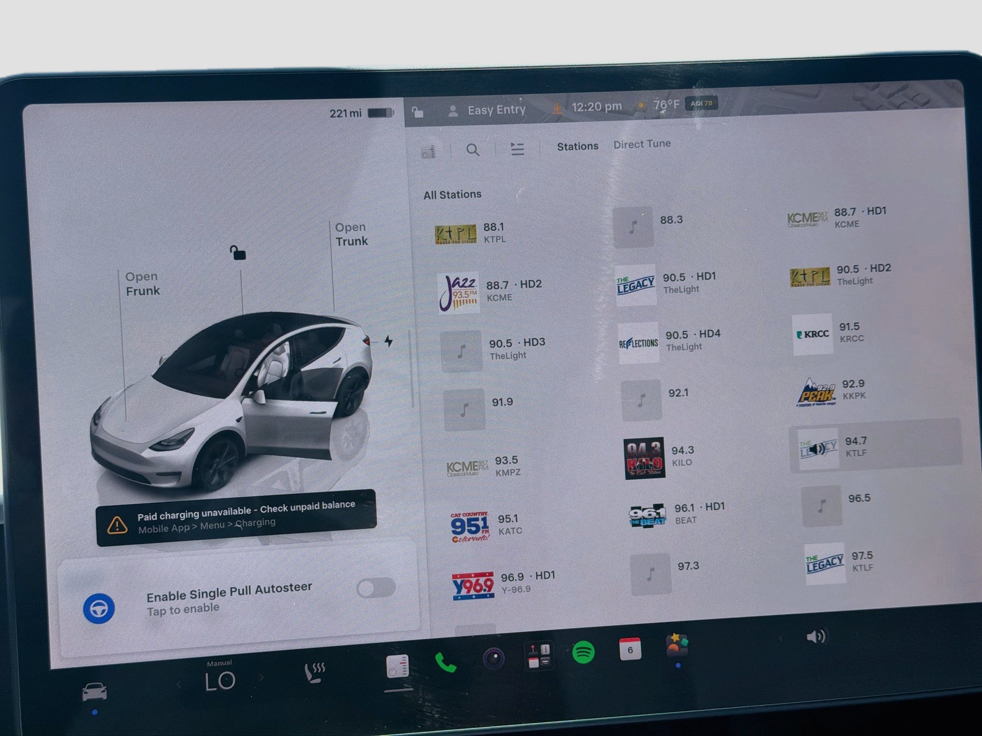 Used 2023 Tesla Model Y Long Range AWD/4WD image 19