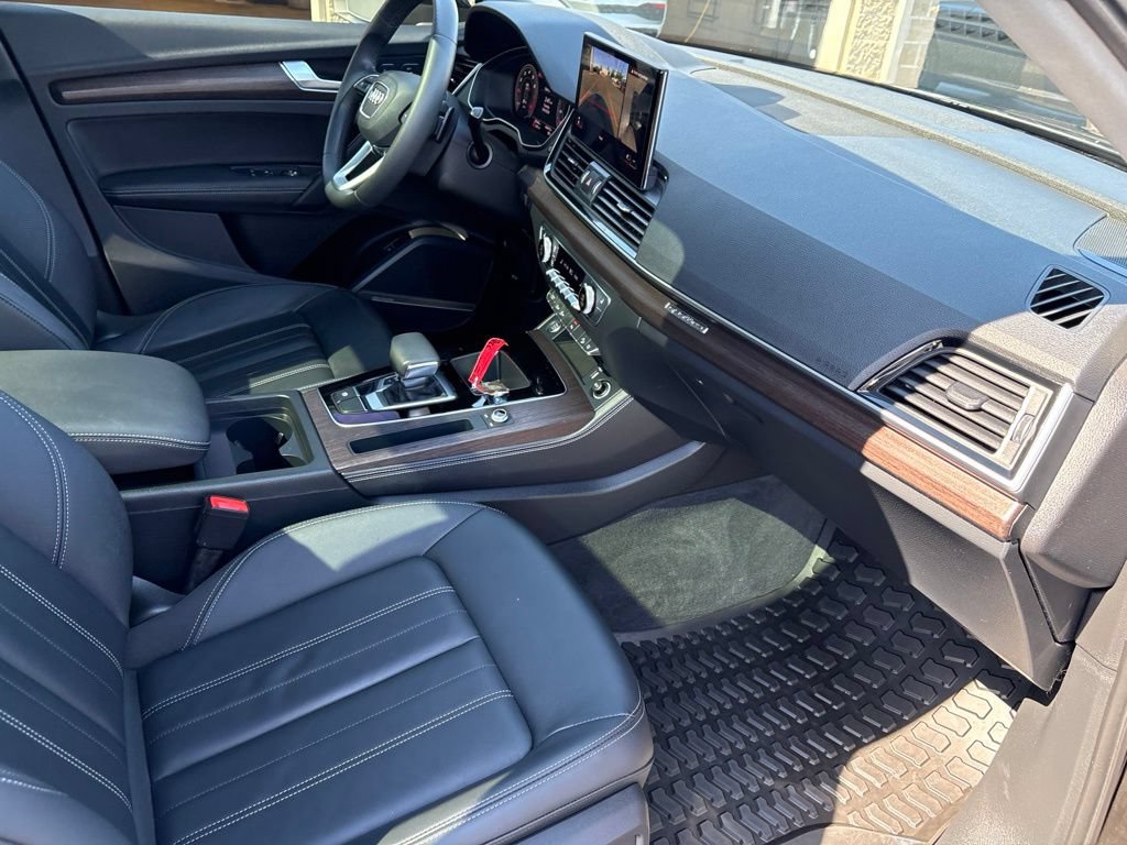 Certified 2023 Audi Q5 2.0T Premium Plus AWD/4WD image 28