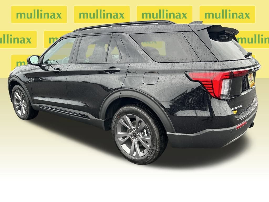 New 2026 Ford Explorer Active w/ Active Comfort Package image 5