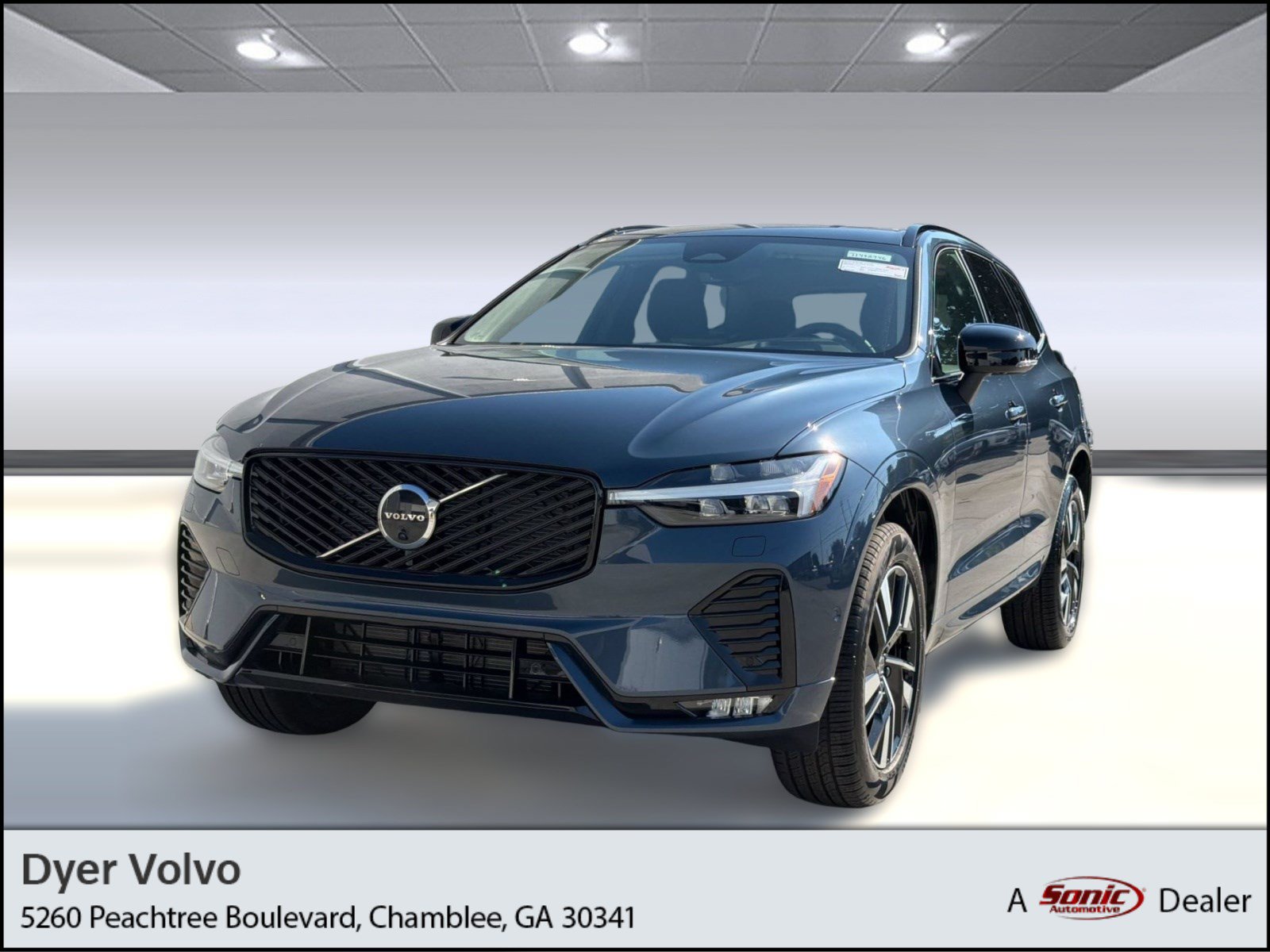 New 2026 Volvo XC60 B5 Plus w/ Climate Package