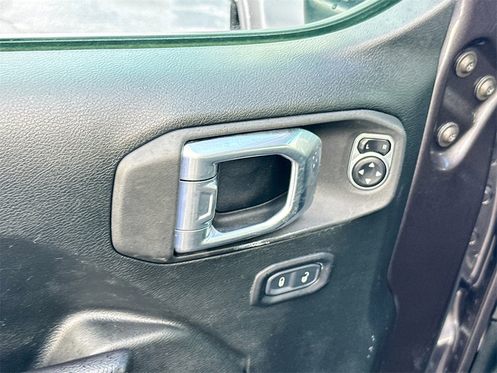 Used 2021 Jeep Wrangler Unlimited Sport image 18