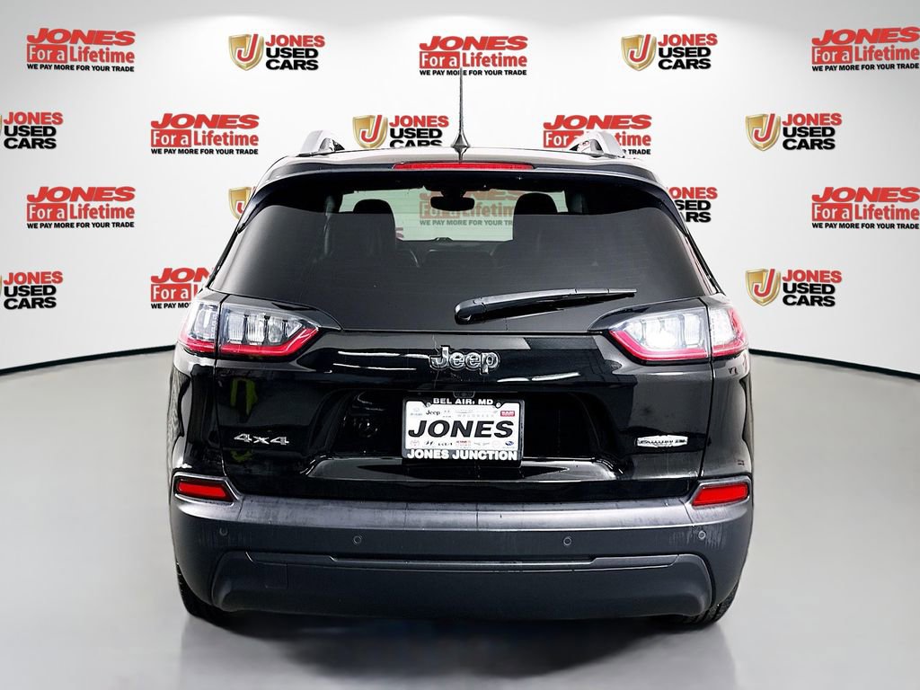 Used 2019 Jeep Cherokee Latitude Plus w/ Comfort/Convenience Group image 14