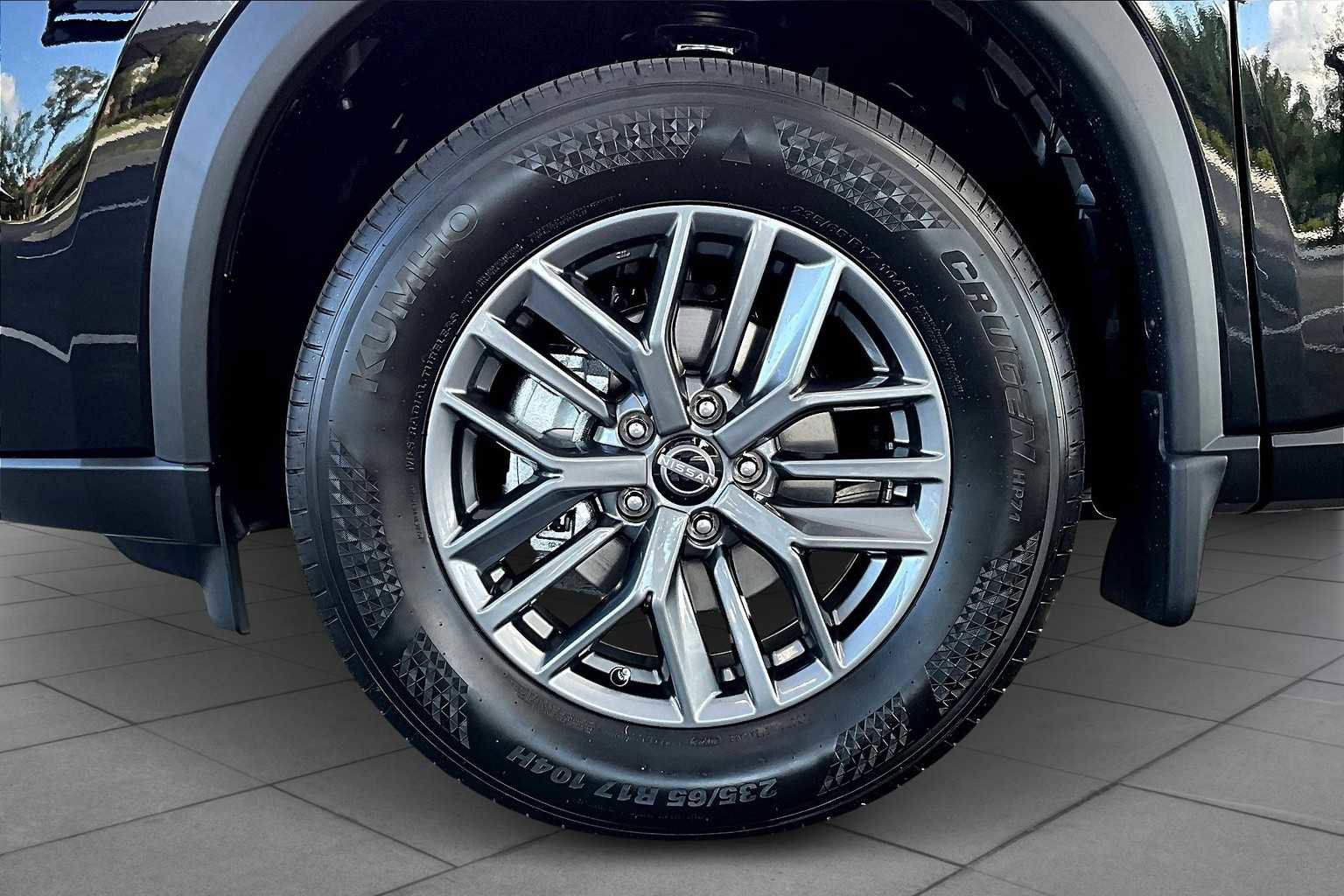 New 2026 Nissan Rogue S image 11