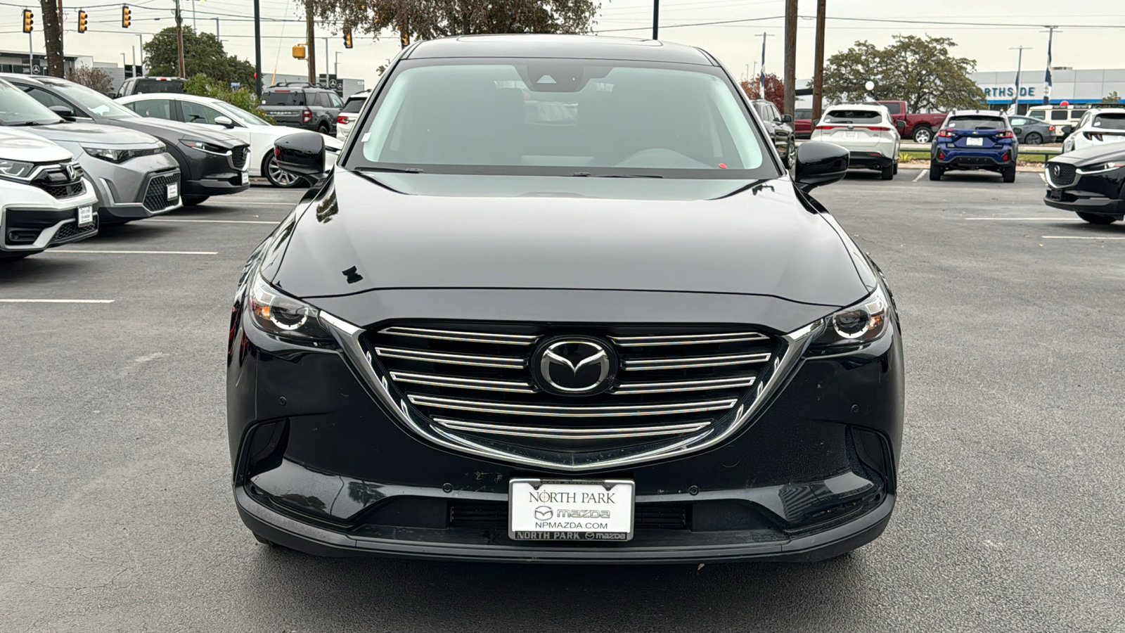 Certified 2022 MAZDA CX-9 Touring w/ Touring Premium Package image 3