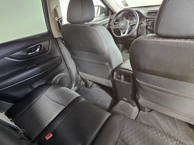 Used 2019 Nissan Rogue SV w/ Premium Package AWD/4WD image 15