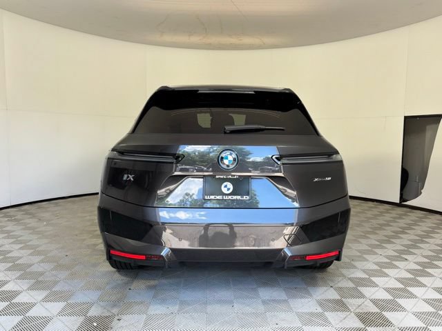 Certified 2024 BMW iX xDrive50 w/ Sport Package AWD/4WD image 6
