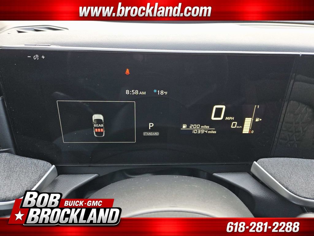 Used 2025 Nissan Kicks SV w/ Charging Package image 21