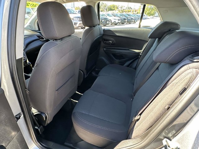 Certified 2020 Chevrolet Trax LS FWD image 19
