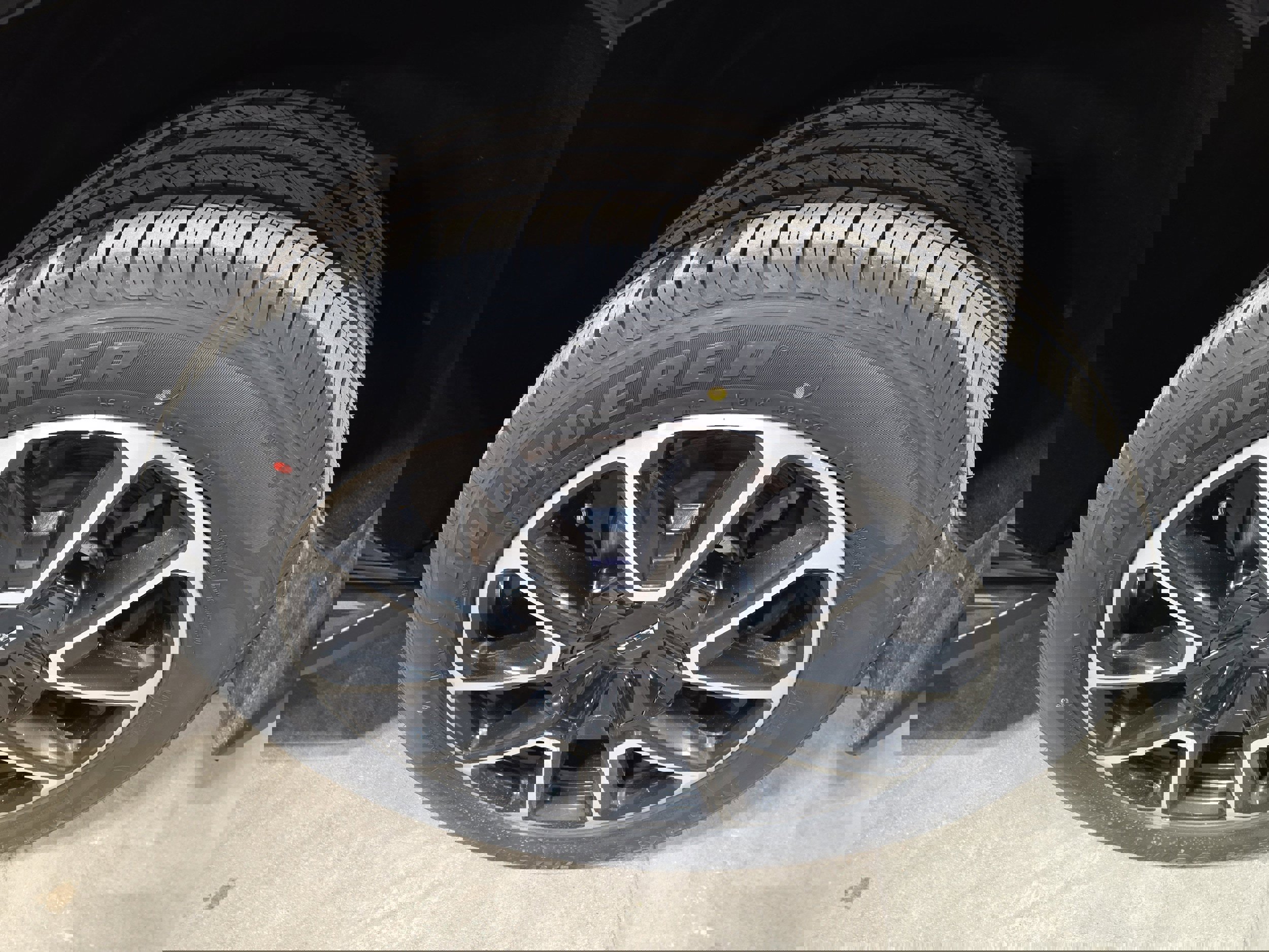 Used 2021 Chevrolet Suburban RST image 10