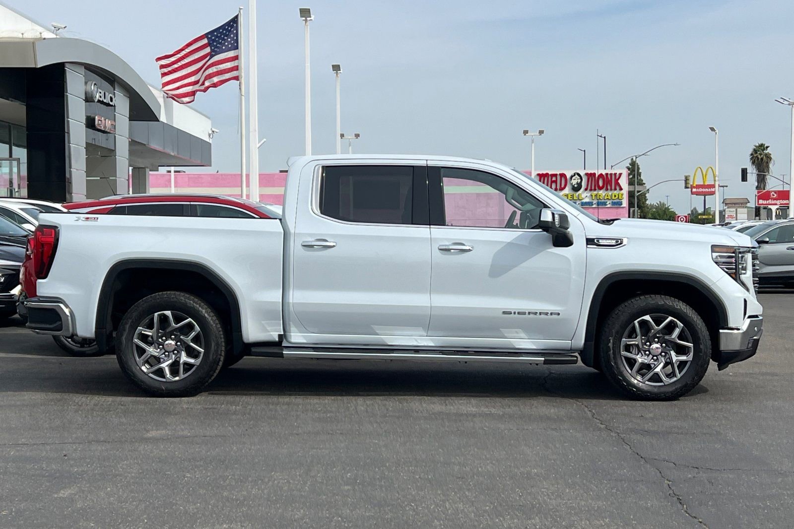 New 2026 GMC Sierra 1500 SLT w/ SLT Premium Plus Package image 4