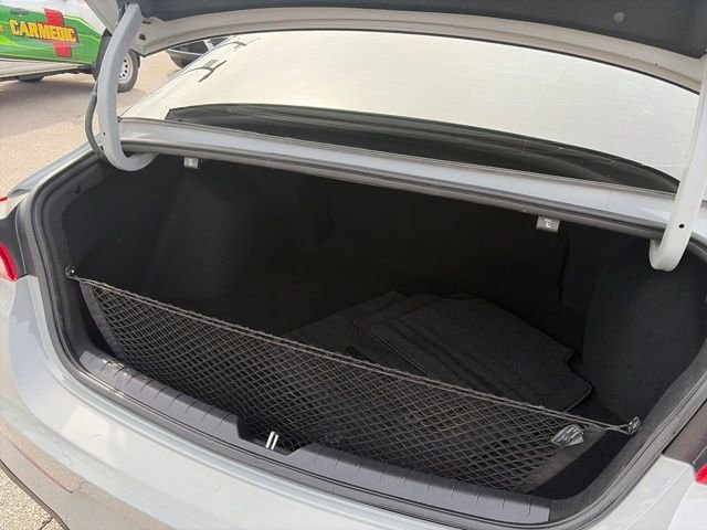 Used 2023 Kia K5 GT-Line image 31