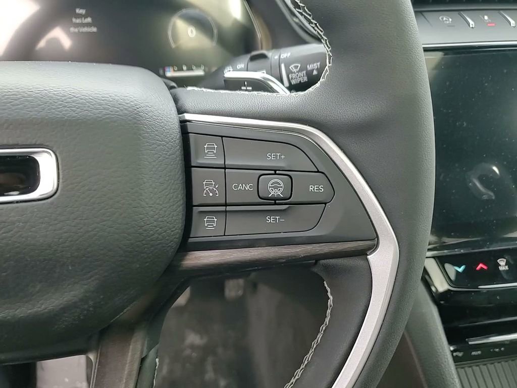 New 2026 Jeep Grand Cherokee L Limited image 26