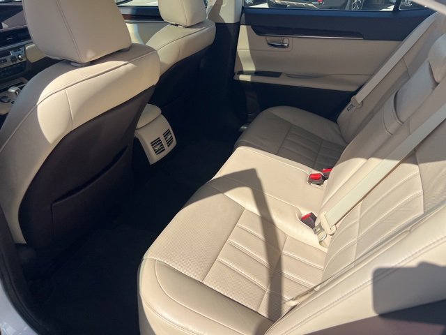 Used 2017 Lexus ES 350 image 8