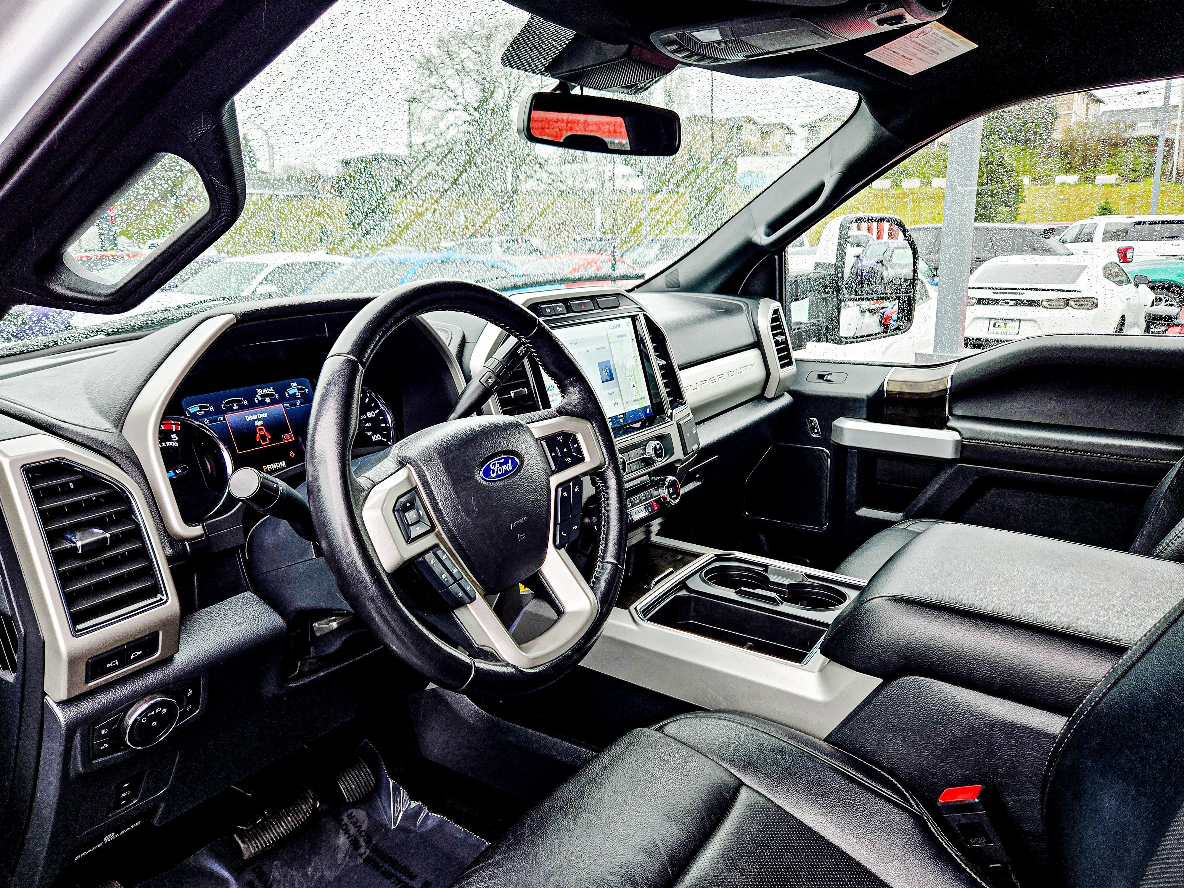 Used 2022 Ford F250 Lariat w/ Lariat Value Package image 9