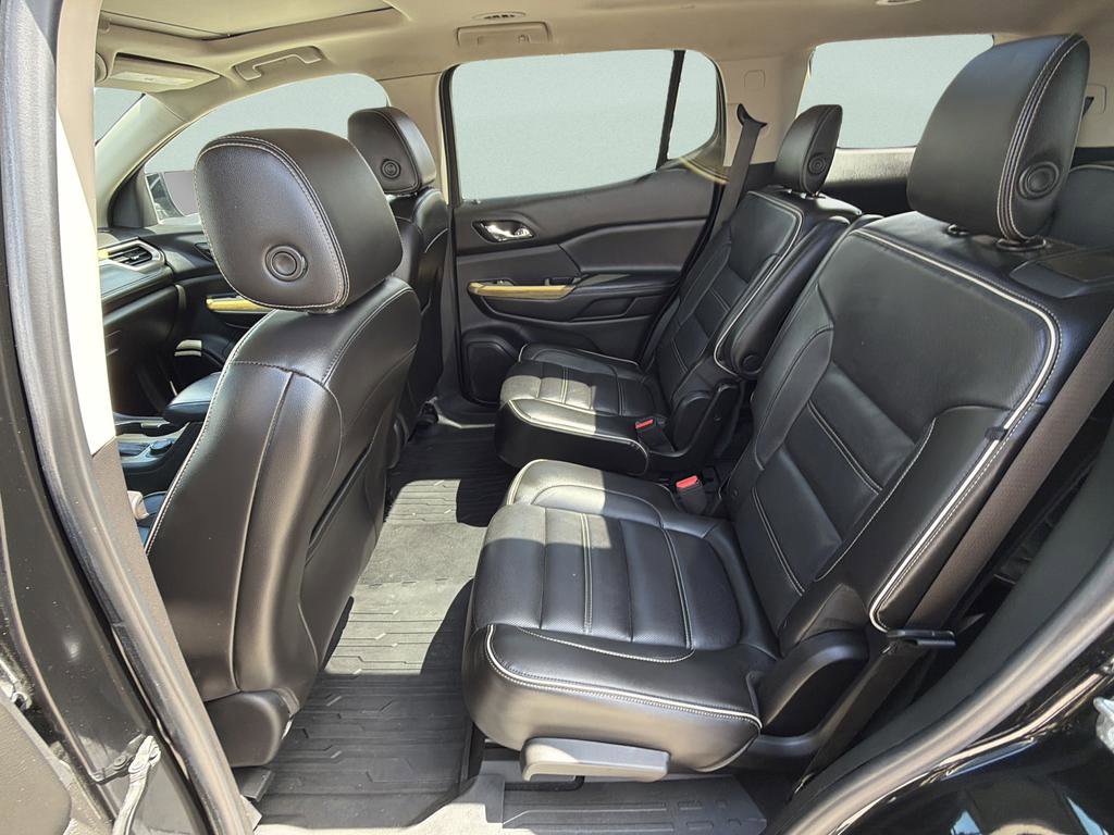 Used 2019 GMC Acadia Denali w/ Technology Package AWD/4WD image 16