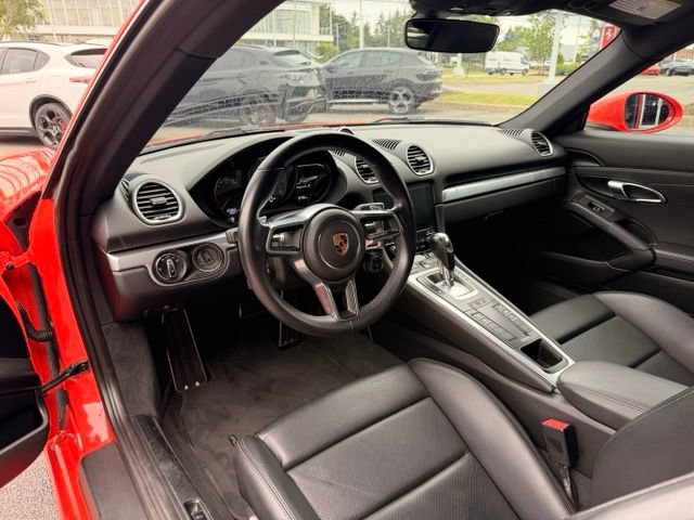 Used 2018 Porsche 718 Cayman S RWD image 14