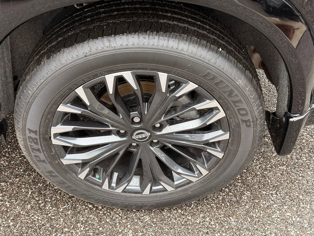 New 2026 Nissan Rogue Platinum w/ Platinum Premium Package image 13
