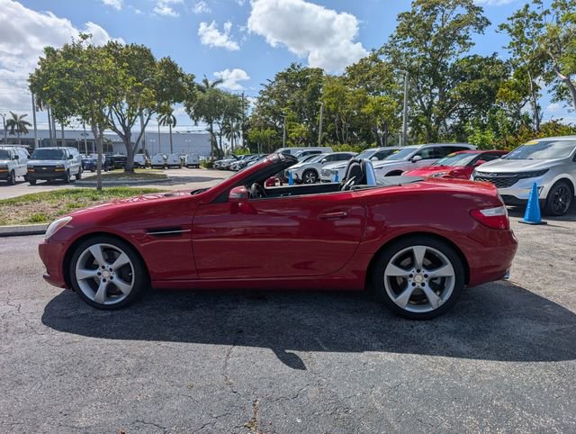 Used 2012 Mercedes-Benz SLK 350 image 9