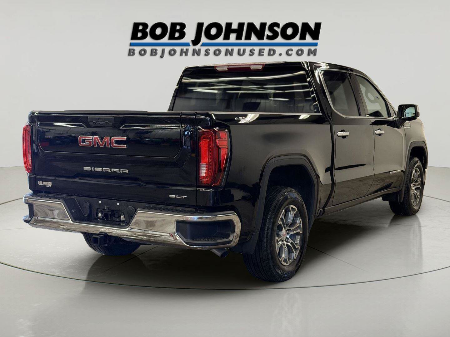 Certified 2025 GMC Sierra 1500 SLT AWD/4WD image 4