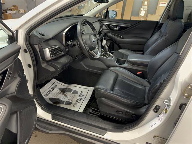 Used 2022 Subaru Outback Limited image 6