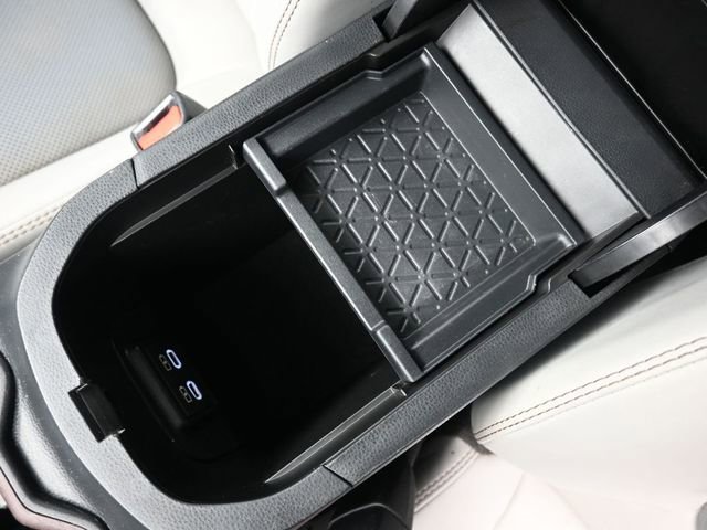 Used 2023 Toyota RAV4 Limited image 19