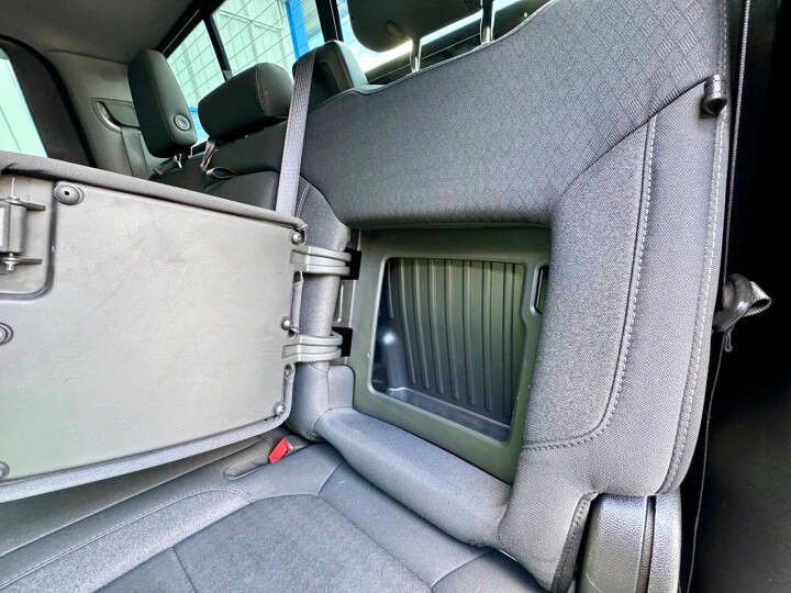 Used 2020 Chevrolet Silverado 1500 RST w/ Texas Edition image 13