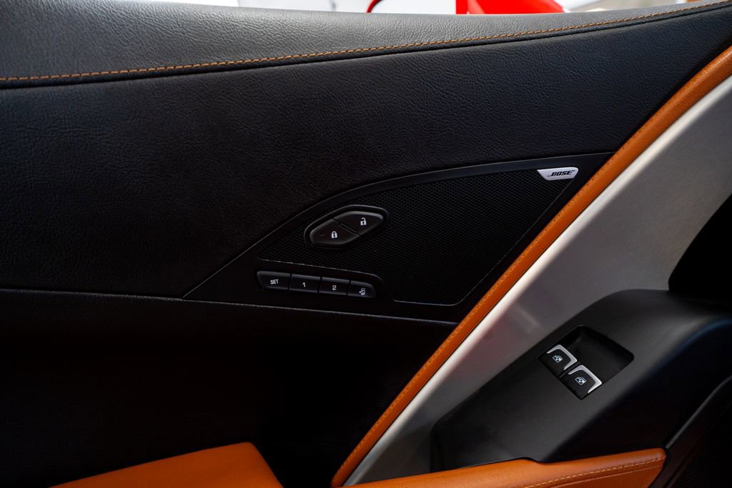 Used 2018 Chevrolet Corvette Z06 RWD image 30