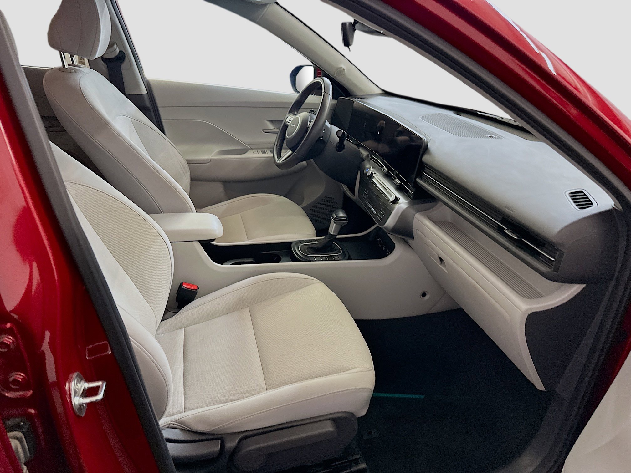 Used 2024 Hyundai Kona SEL image 32