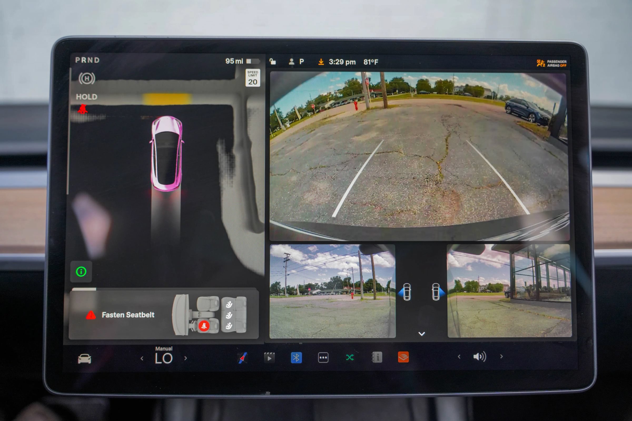 Used 2022 Tesla Model 3 Standard Range RWD image 17