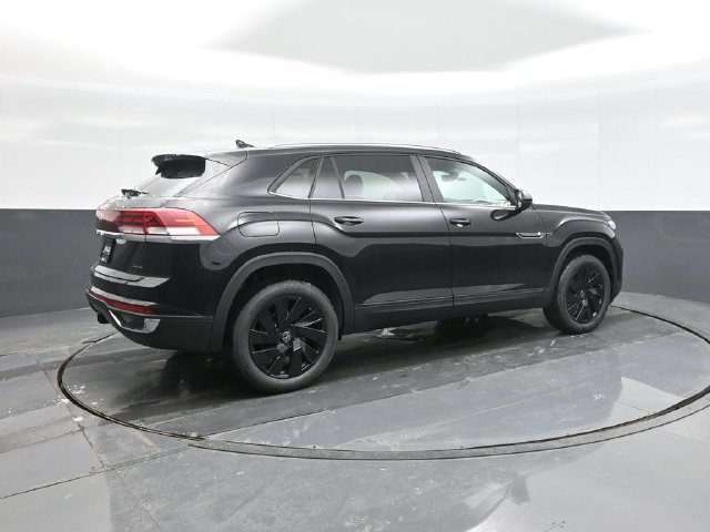 New 2026 Volkswagen Atlas Cross Sport SE AWD/4WD image 7
