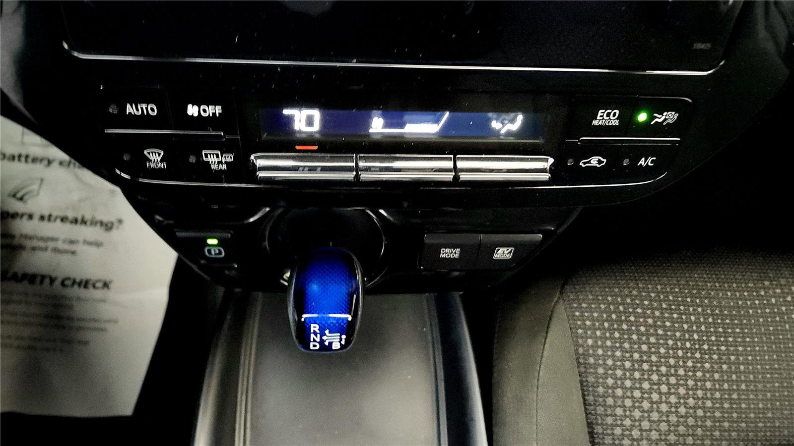 Certified 2019 Toyota Prius LE image 30
