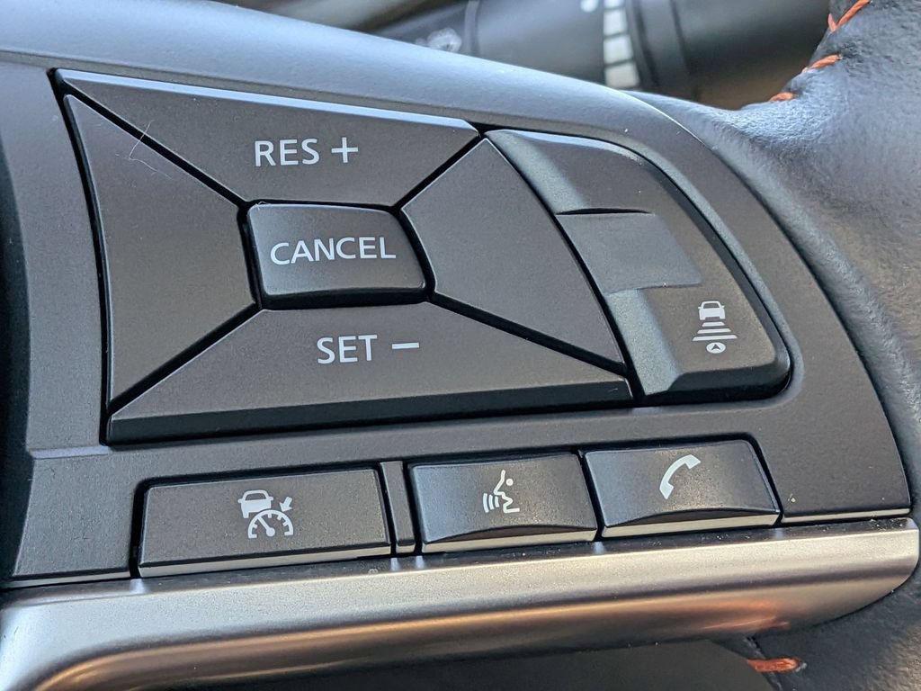 Used 2024 Nissan Sentra SR w/ SR Premium Package FWD image 15