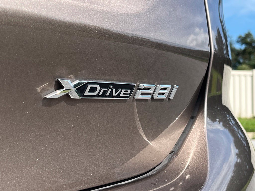 Used 2020 BMW X1 xDrive28i w/ Convenience Package AWD/4WD image 16