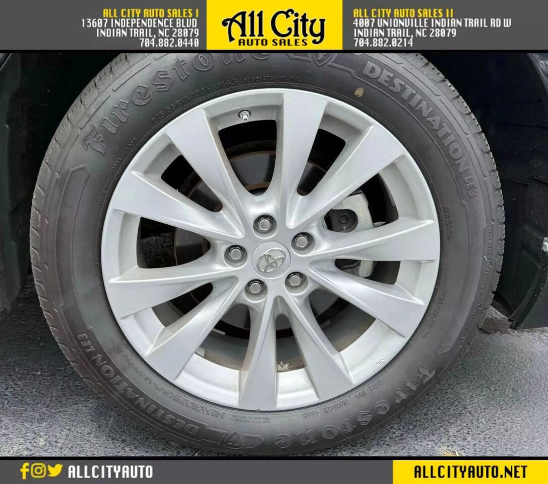 Used 2013 Toyota Venza XLE AWD/4WD image 12