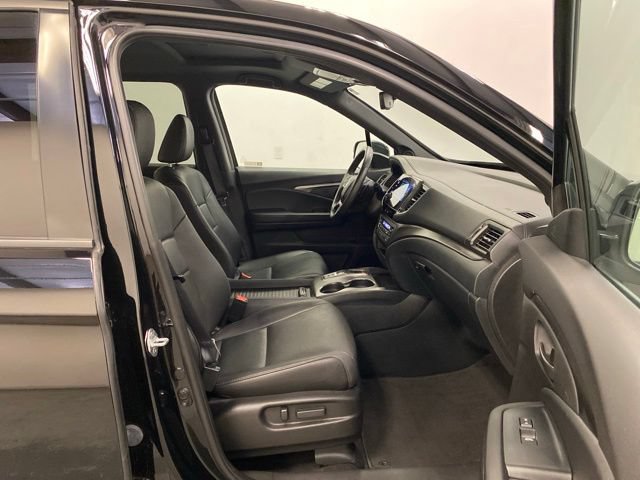 Used 2023 Honda Passport EX-L image 23