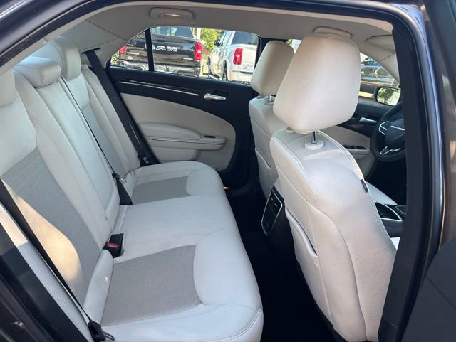 Used 2023 Chrysler 300 Touring w/ Sport Appearance Package RWD image 13
