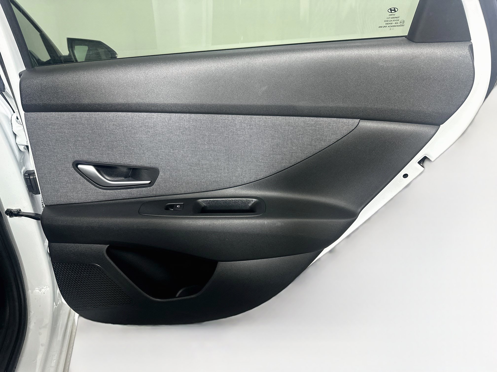 Used 2022 Hyundai Elantra Limited FWD image 30